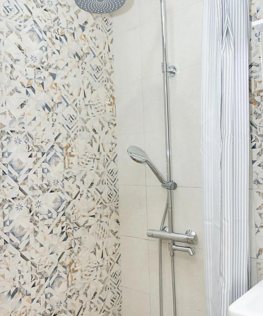 Homey 1-Bd Apartment In Varna, Next To Grand Mall Varna